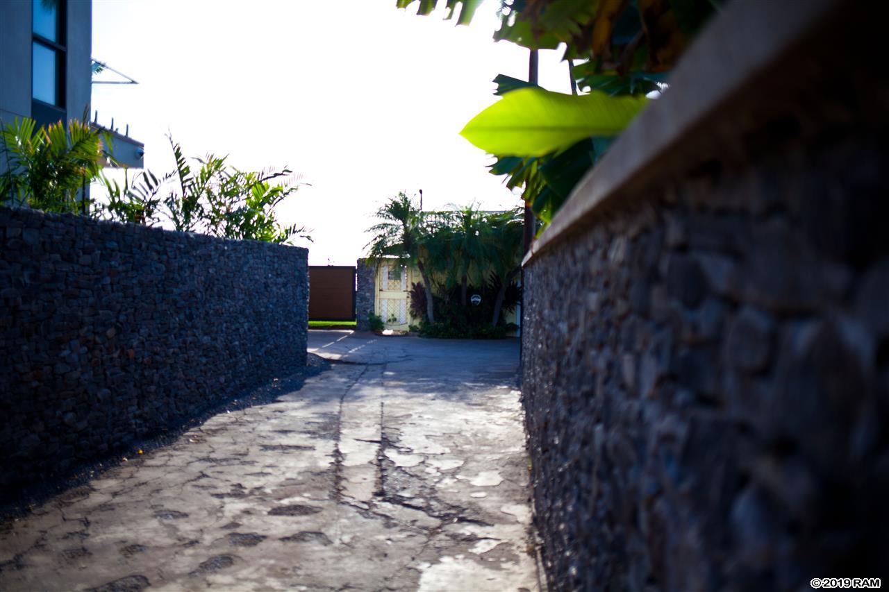 1051  Front St , Lahaina home - photo 29 of 30