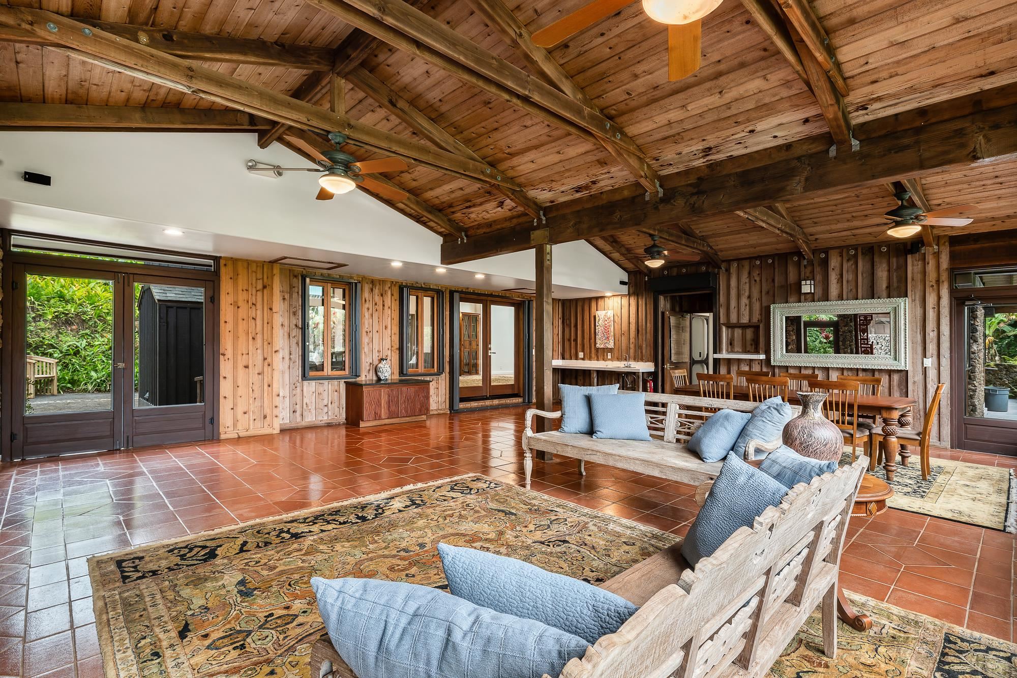 1055  Kaupakalua Rd , Haiku home - photo 13 of 46