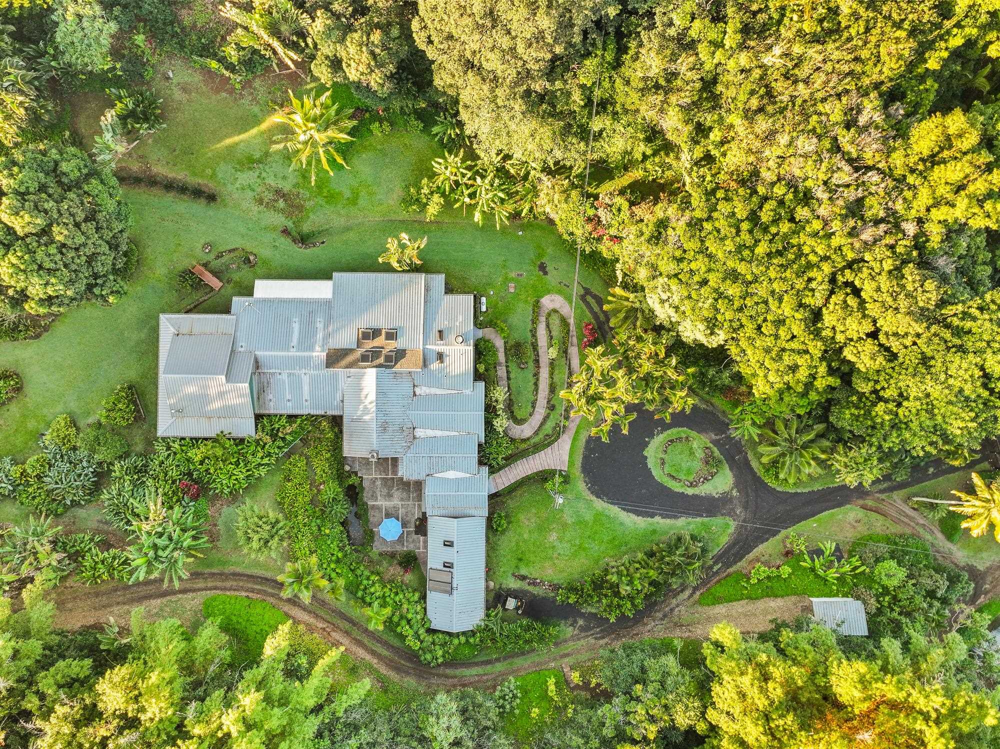 1055  Kaupakalua Rd , Haiku home - photo 14 of 46