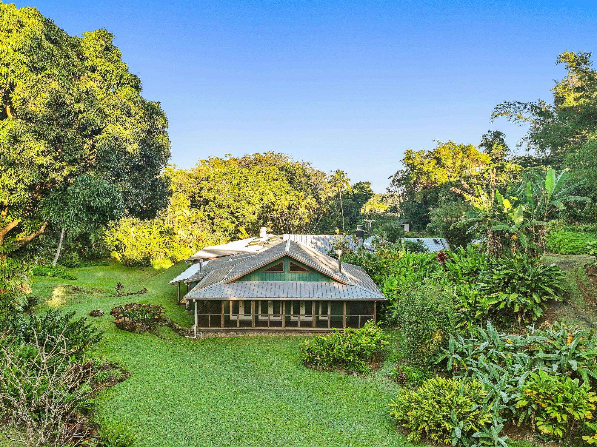 1055  Kaupakalua Rd , Haiku home - photo 17 of 46