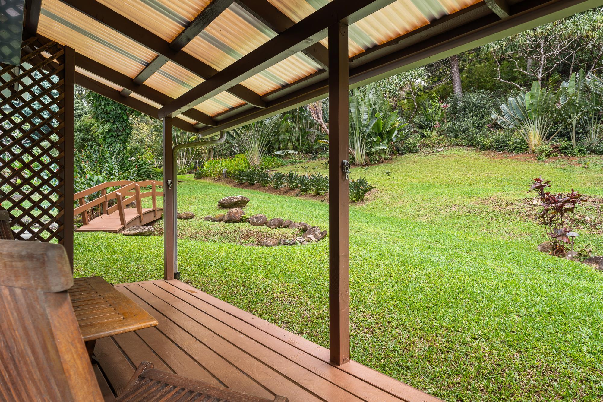 1055  Kaupakalua Rd , Haiku home - photo 36 of 46