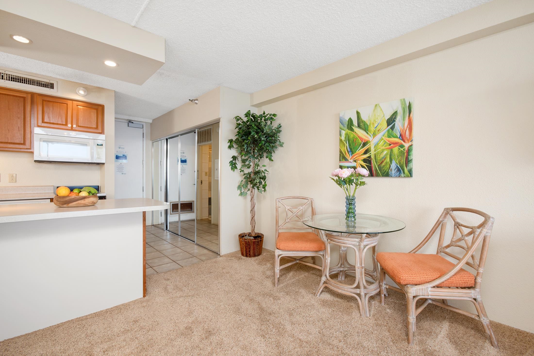 Maui Kai condo # 1002, Lahaina, Hawaii - photo 8 of 27