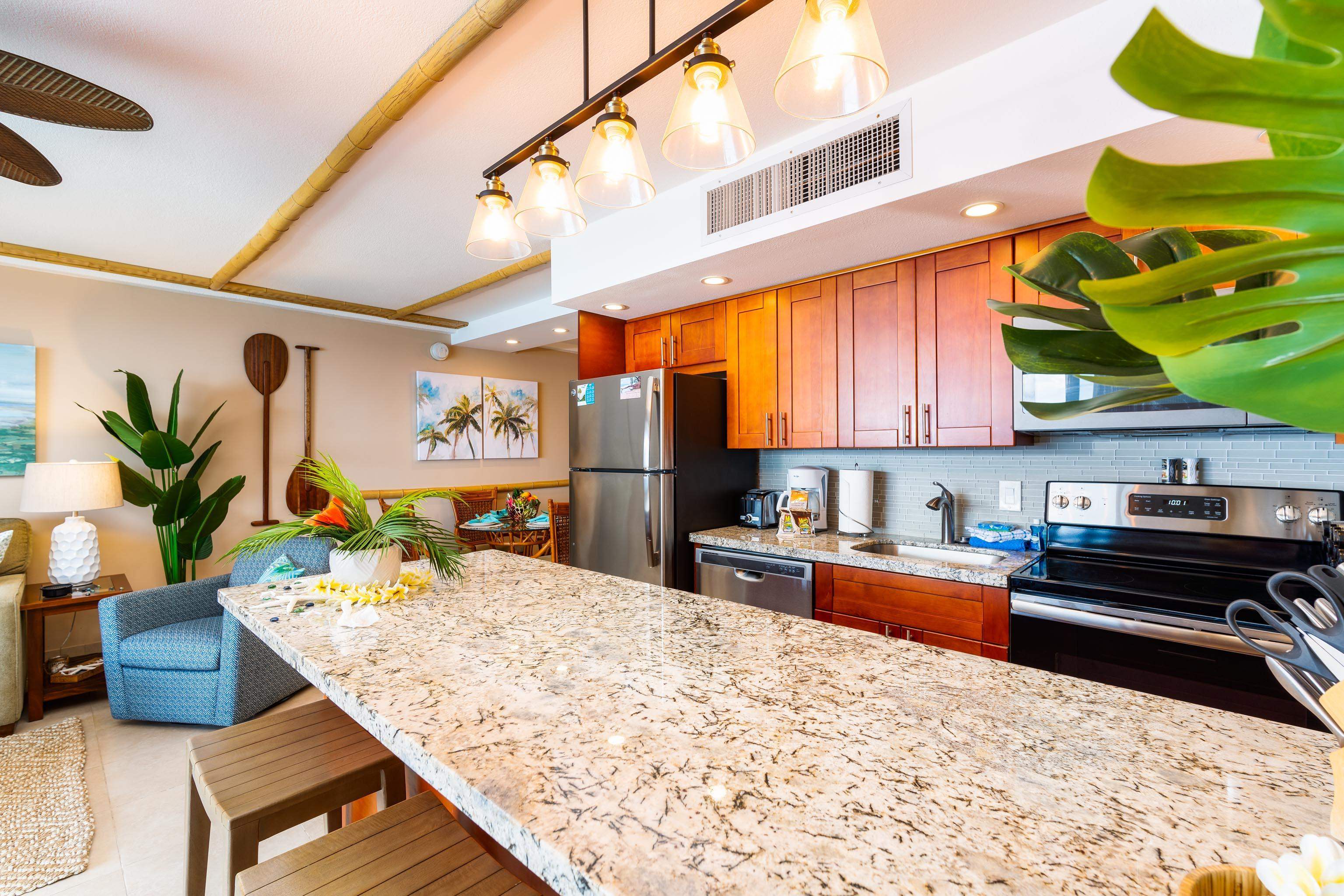 Maui Kai condo # 1005, Lahaina, Hawaii - photo 12 of 32