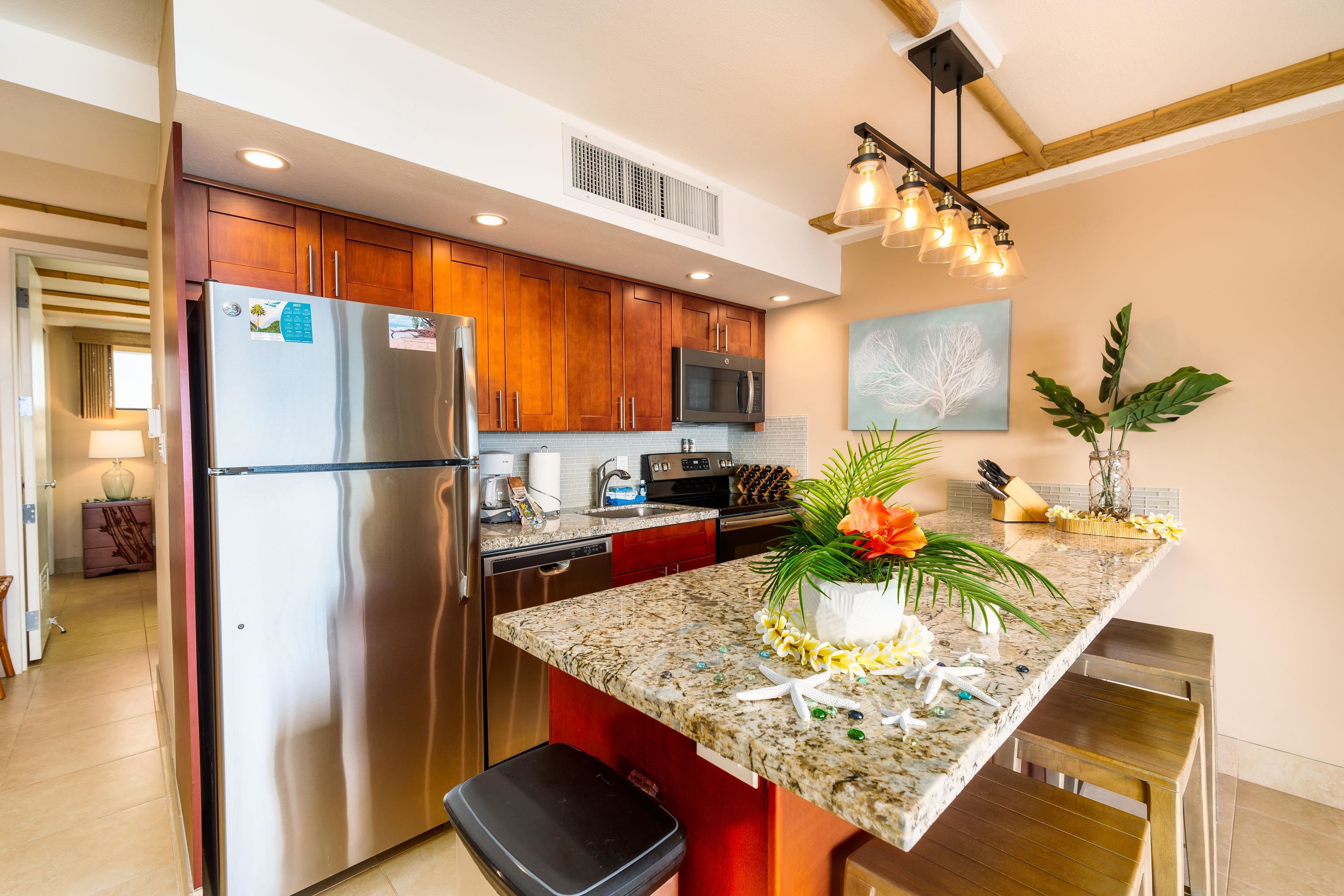 Maui Kai condo # 1005, Lahaina, Hawaii - photo 15 of 32