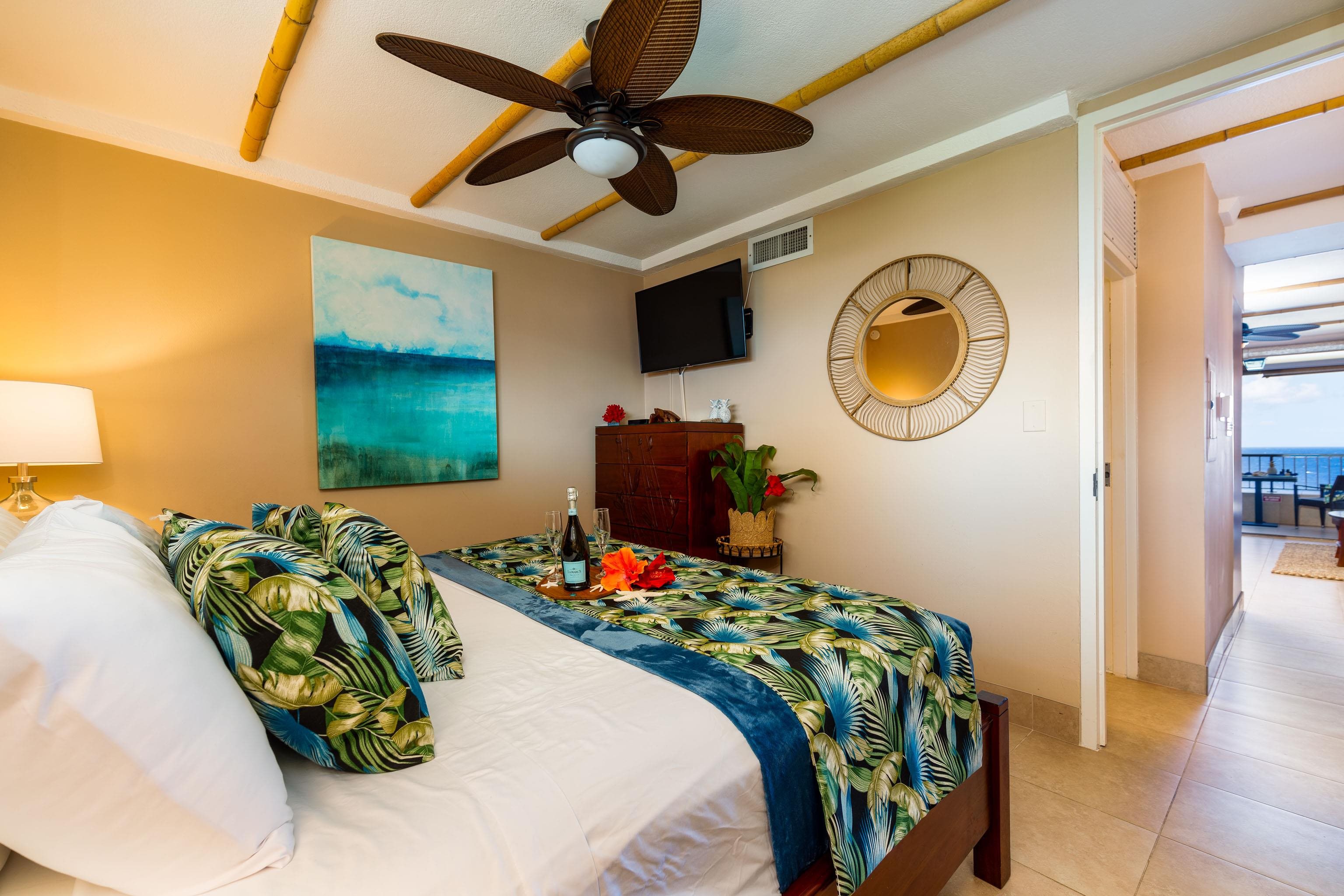 Maui Kai condo # 1005, Lahaina, Hawaii - photo 16 of 32