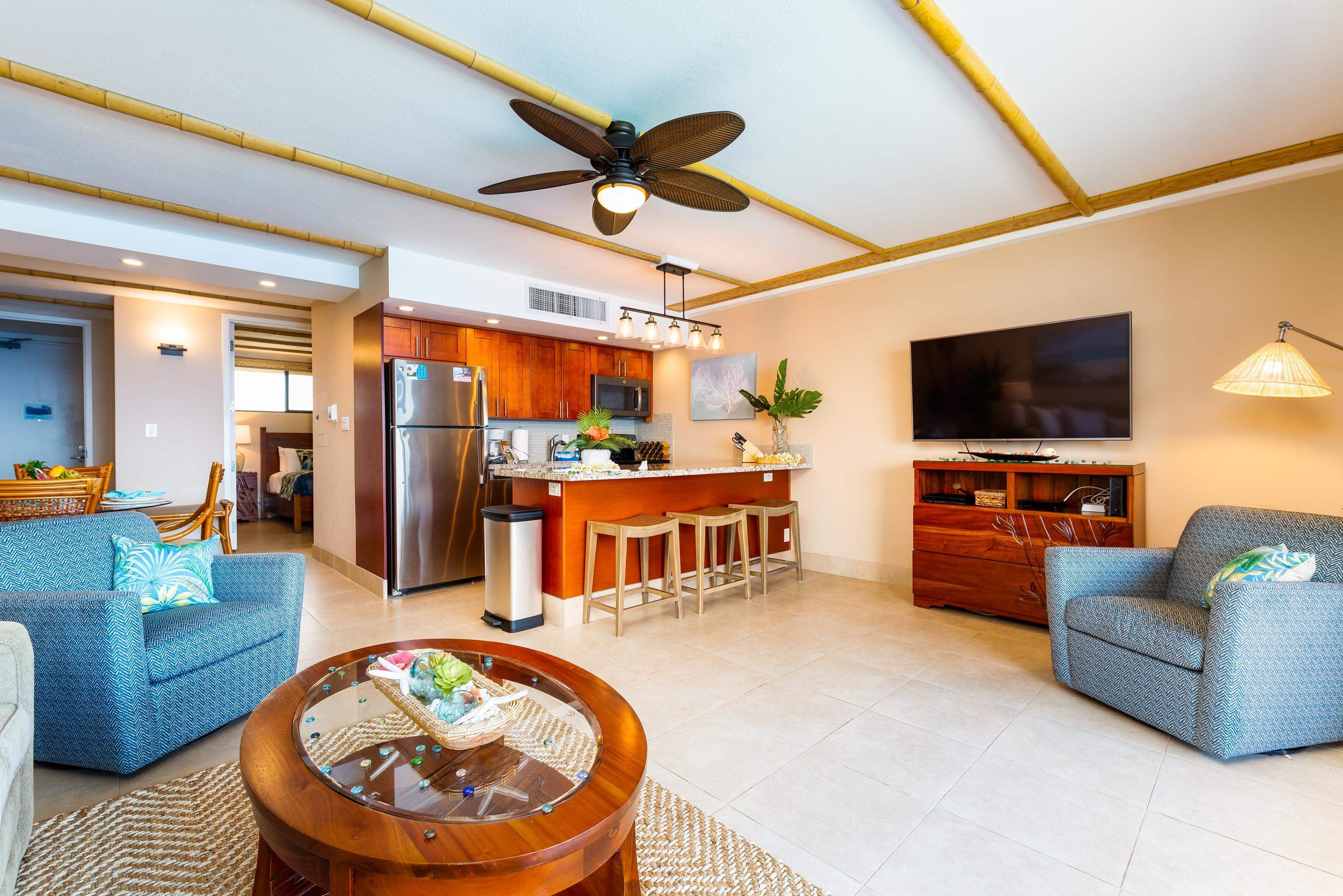 Maui Kai condo # 1005, Lahaina, Hawaii - photo 10 of 32