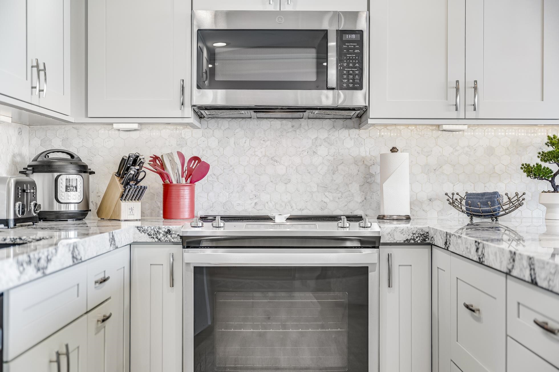 Maui Kai condo # 405, Lahaina, Hawaii - photo 9 of 48