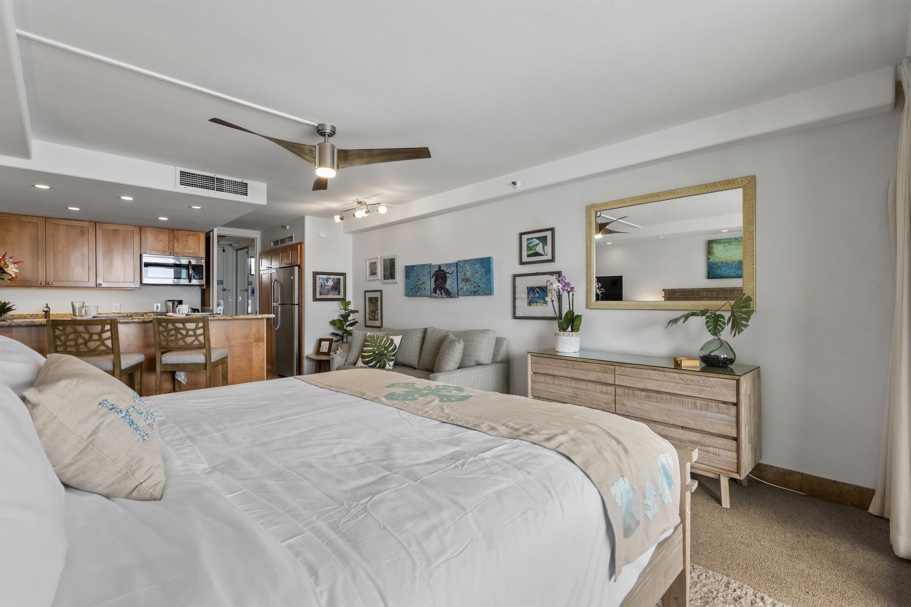 Maui Kai condo # 506, Lahaina, Hawaii - photo 13 of 28