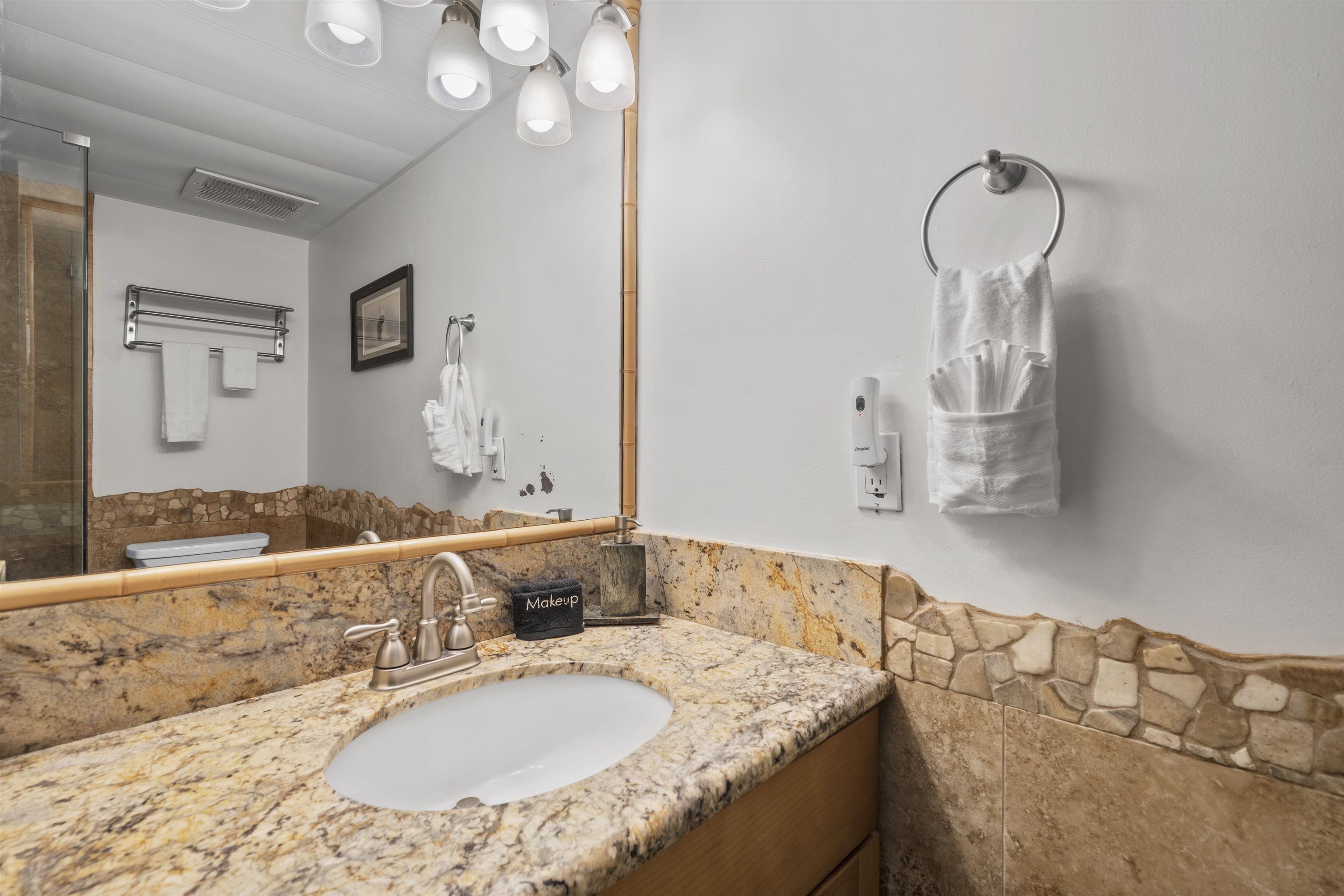 Maui Kai condo # 506, Lahaina, Hawaii - photo 17 of 28