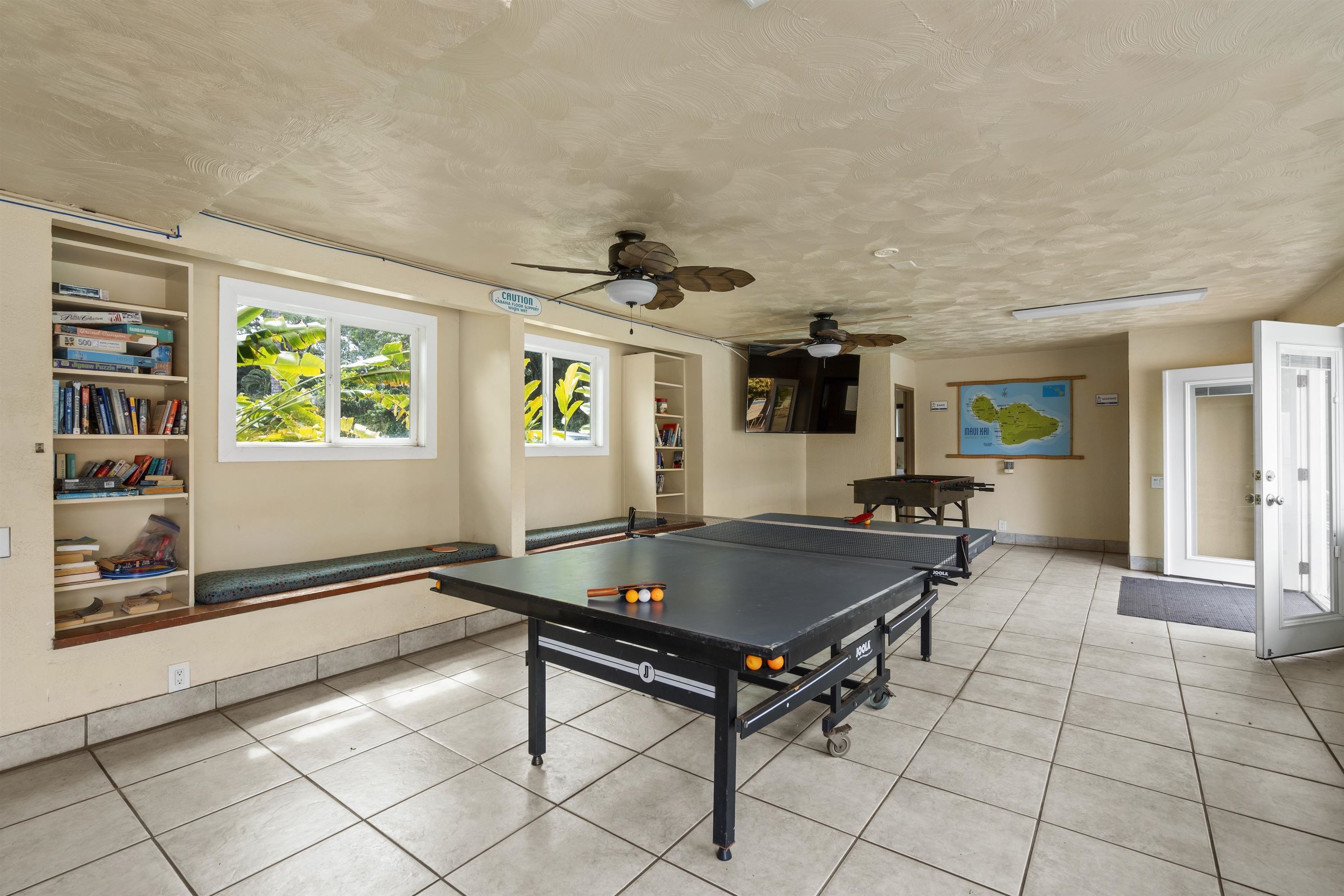 Maui Kai condo # 506, Lahaina, Hawaii - photo 23 of 28