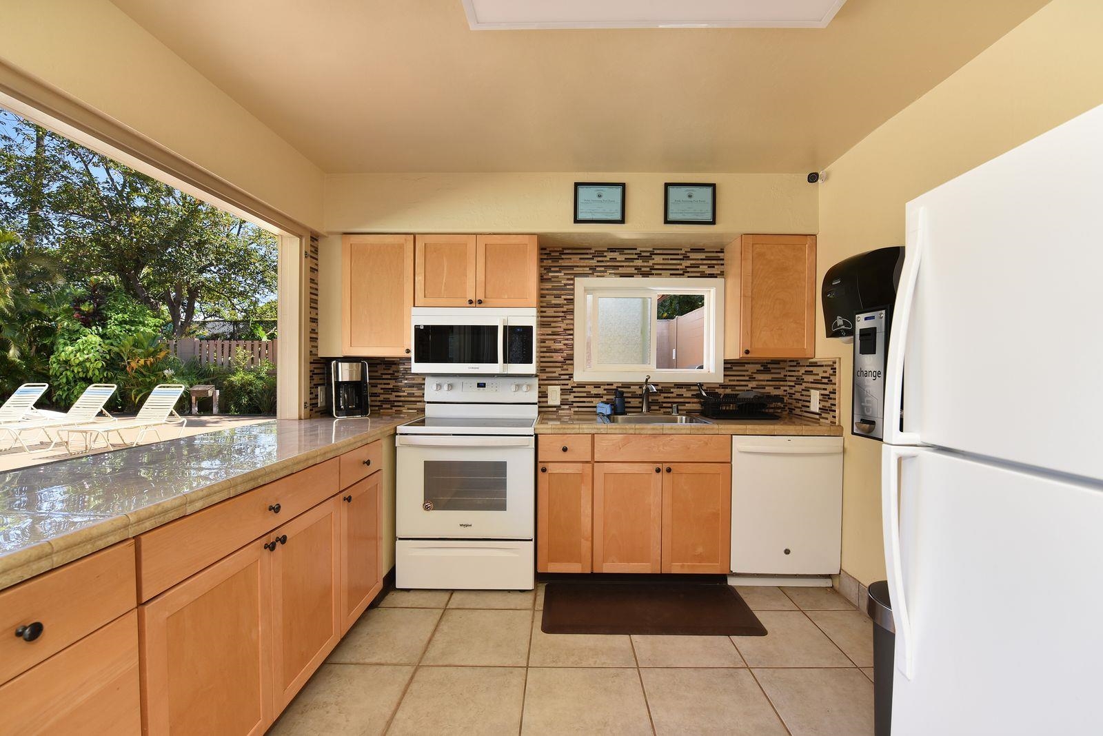 Maui Kai condo # 801, Lahaina, Hawaii - photo 17 of 20