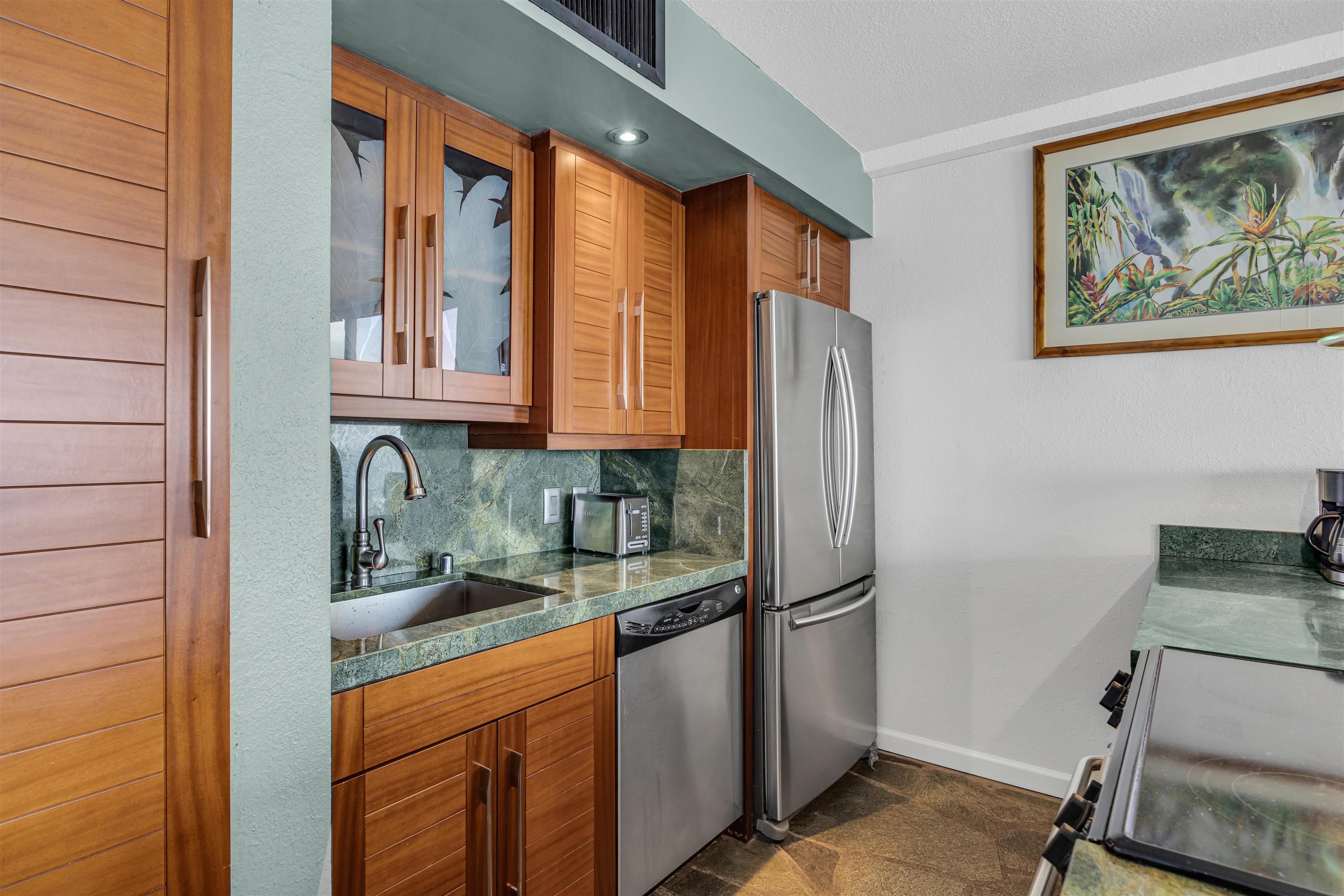 Maui Kai condo # 901, Lahaina, Hawaii - photo 6 of 40