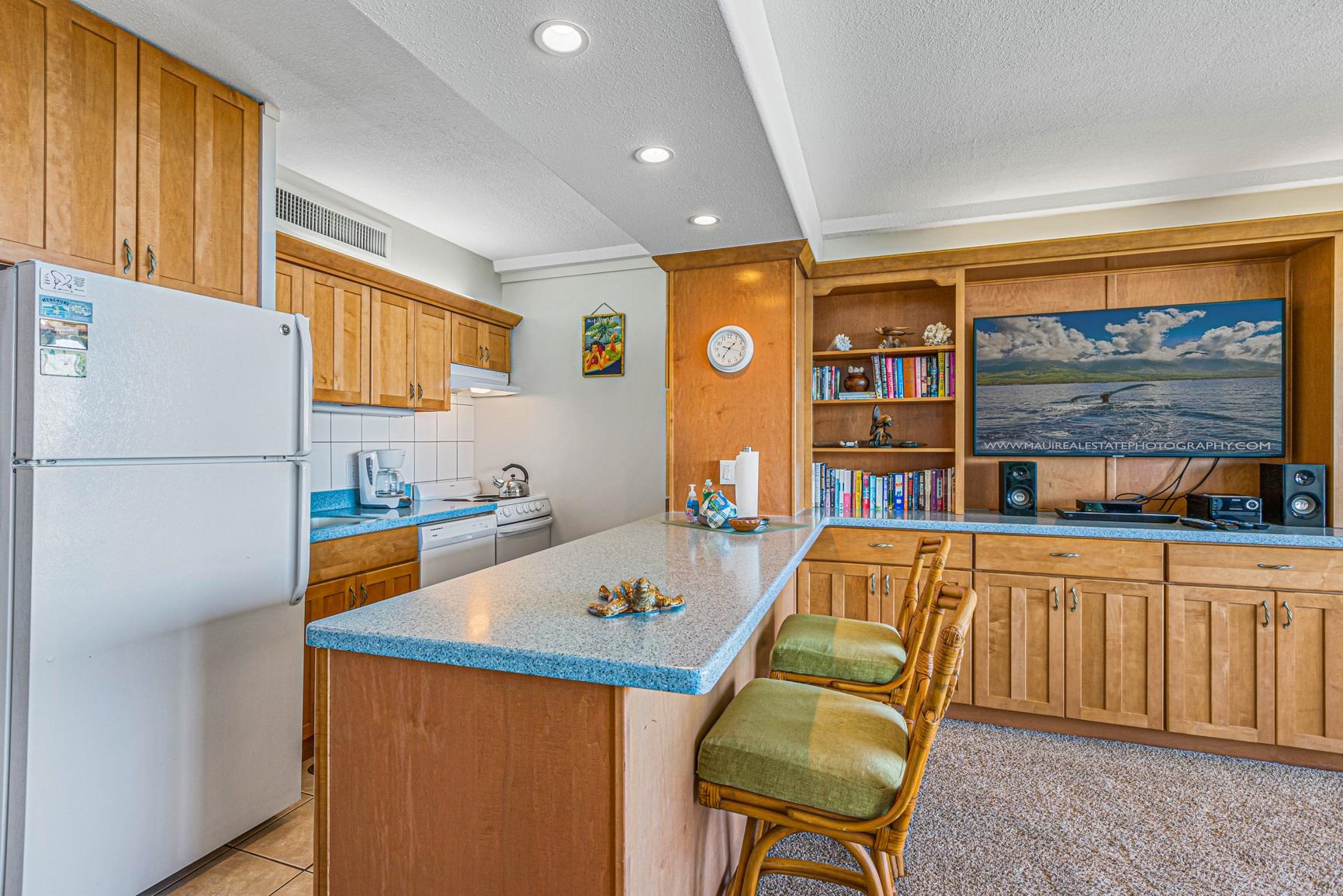 Maui Kai condo # 805, Lahaina, Hawaii - photo 11 of 40