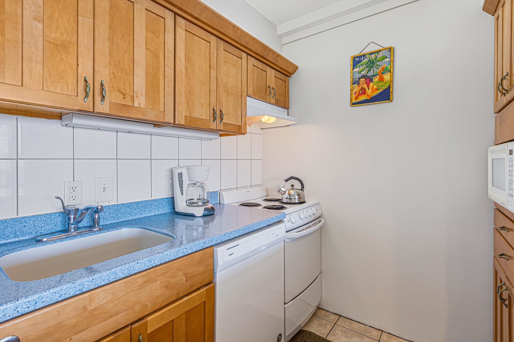 Maui Kai condo # 805, Lahaina, Hawaii - photo 14 of 40