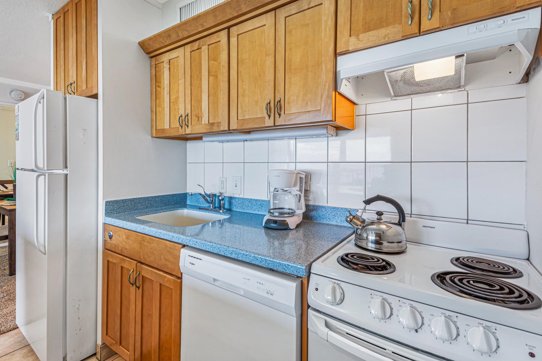 Maui Kai condo # 805, Lahaina, Hawaii - photo 15 of 40