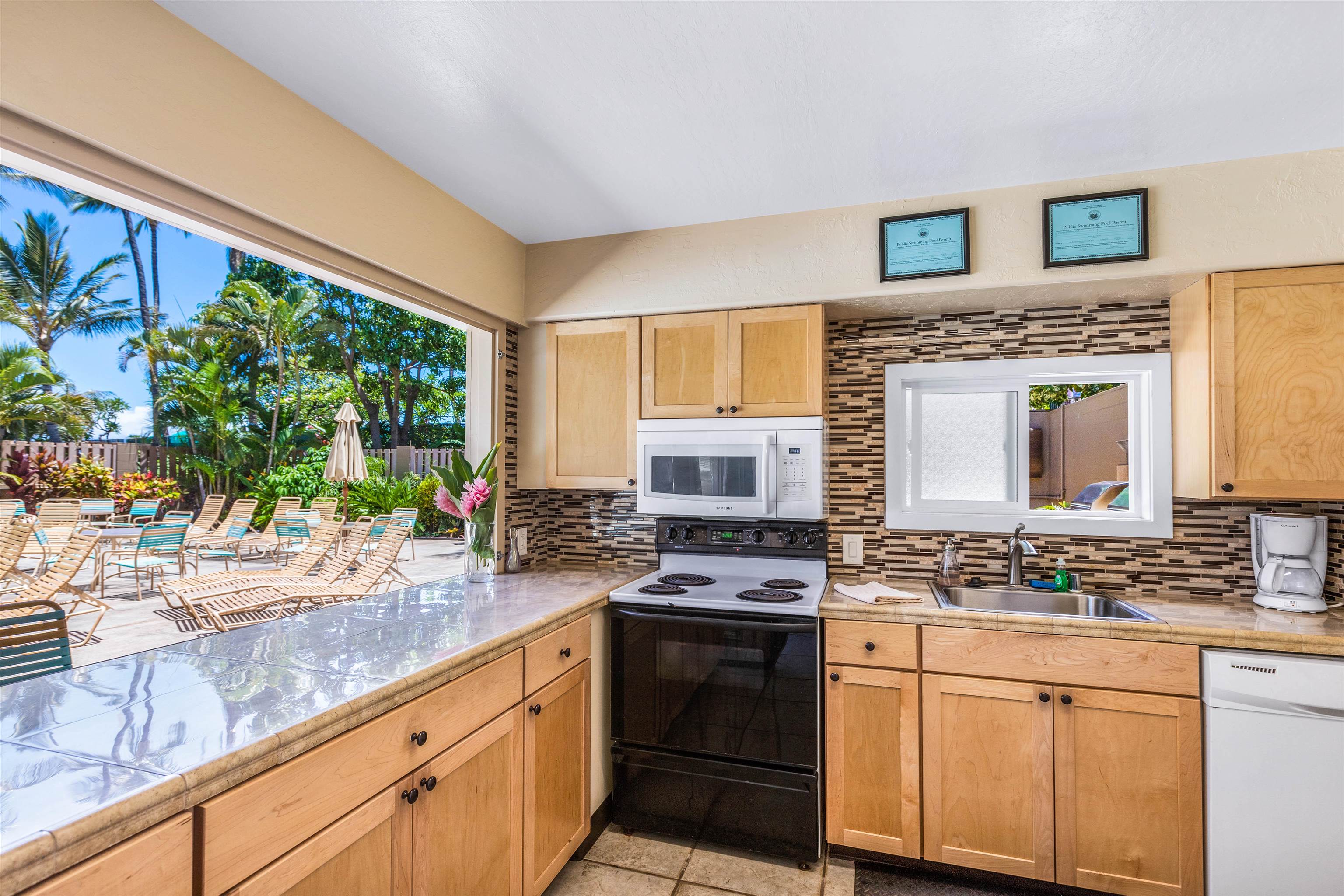 Maui Kai condo # 805, Lahaina, Hawaii - photo 30 of 40