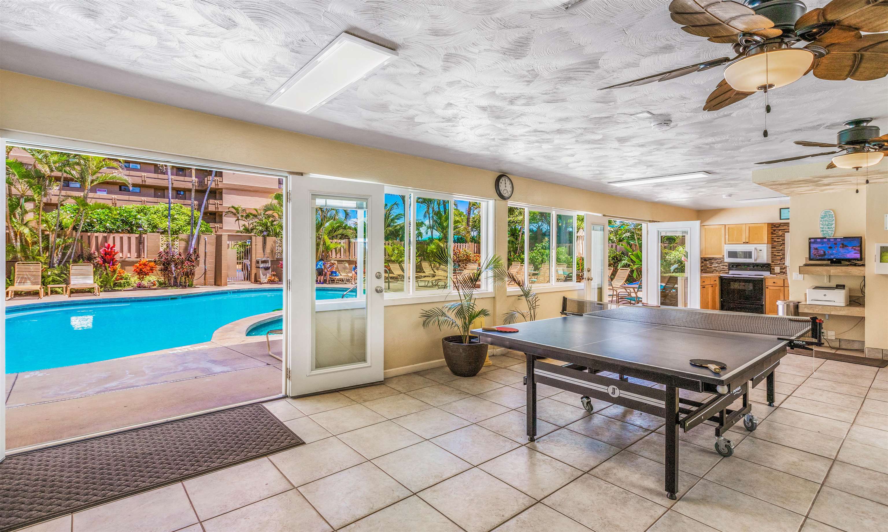 Maui Kai condo # 805, Lahaina, Hawaii - photo 32 of 40