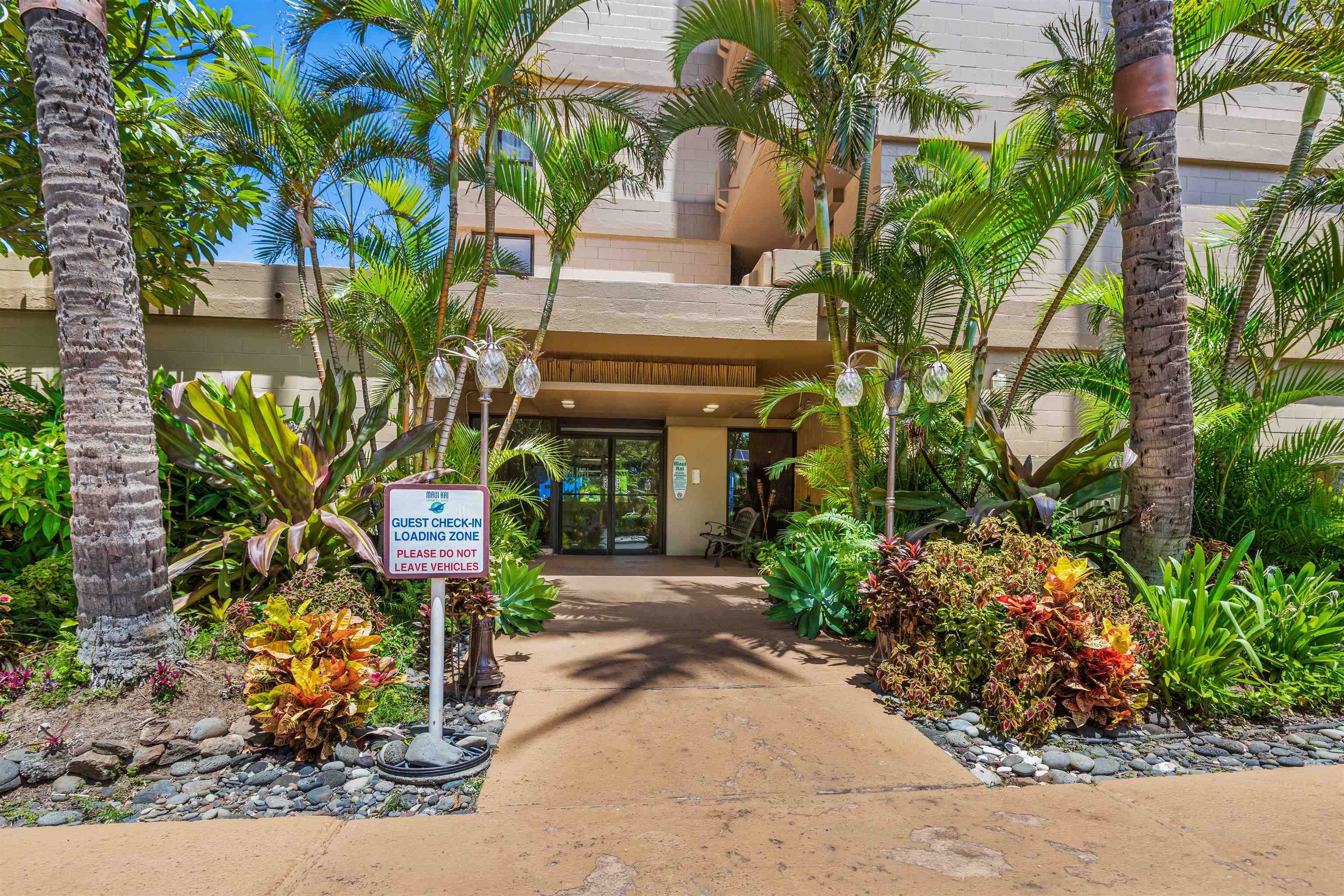 Maui Kai condo # 805, Lahaina, Hawaii - photo 33 of 40