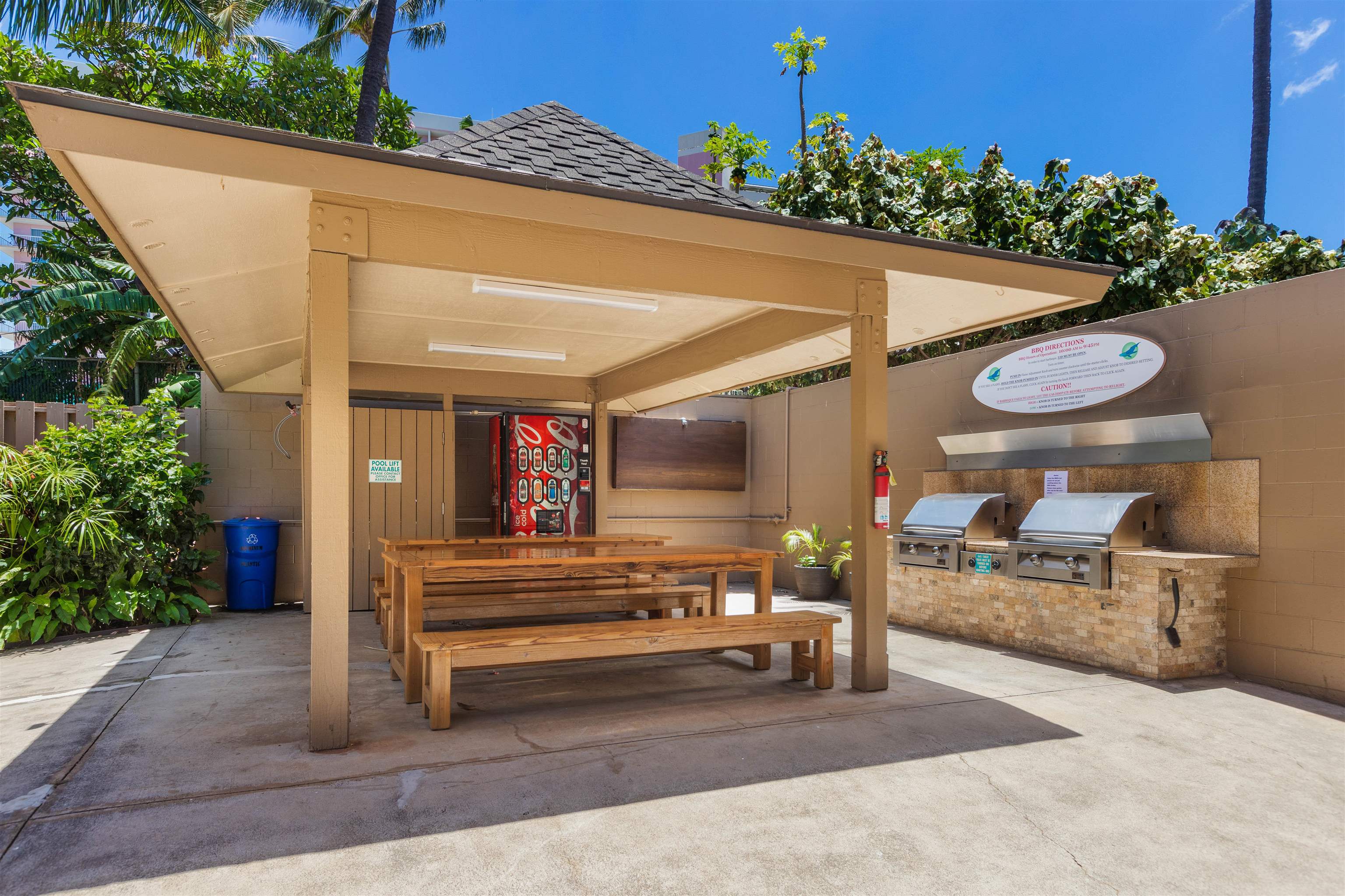 Maui Kai condo # 805, Lahaina, Hawaii - photo 36 of 40