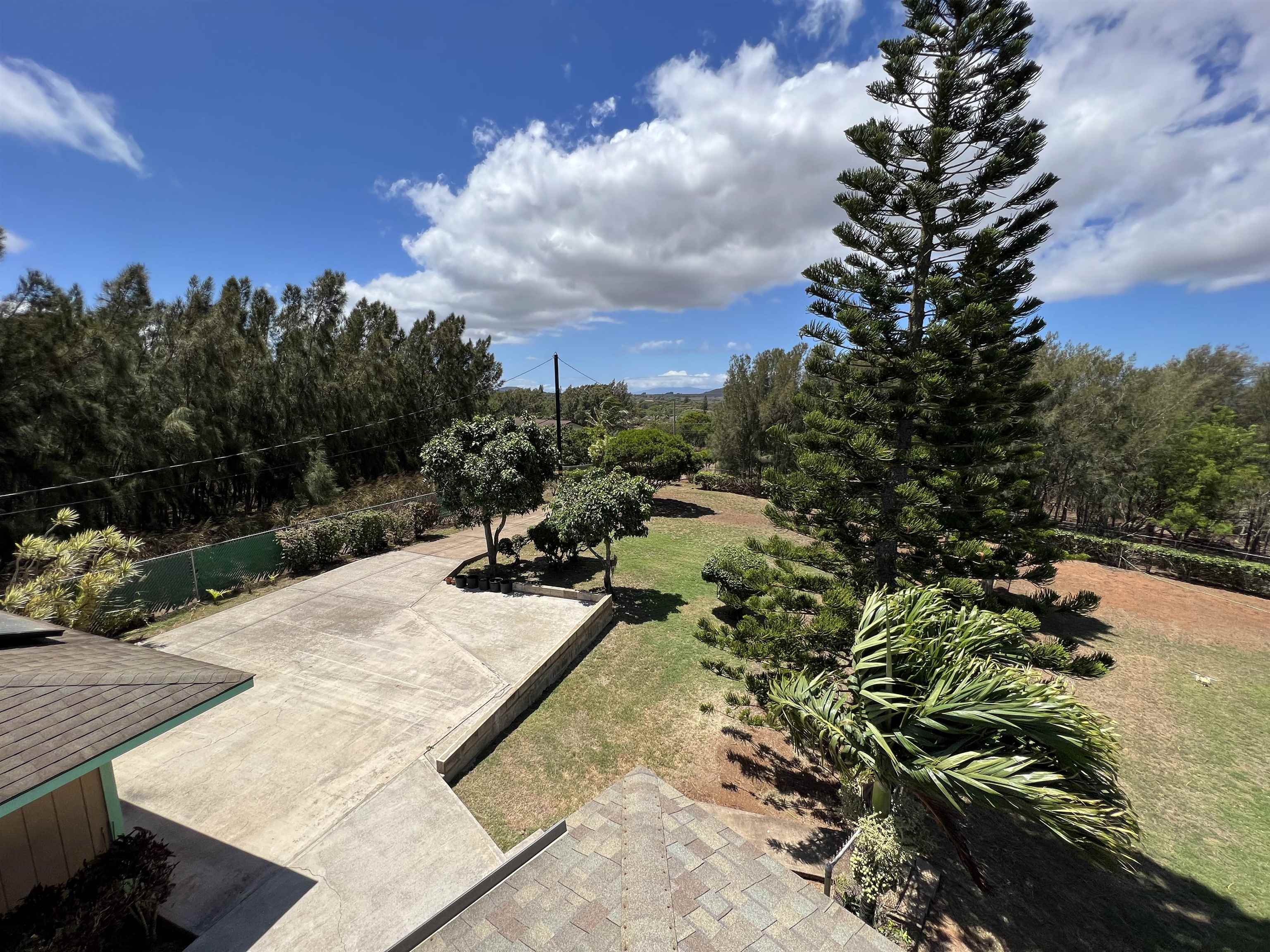 1060  Mamalu La'i Pl , Molokai home - photo 27 of 27