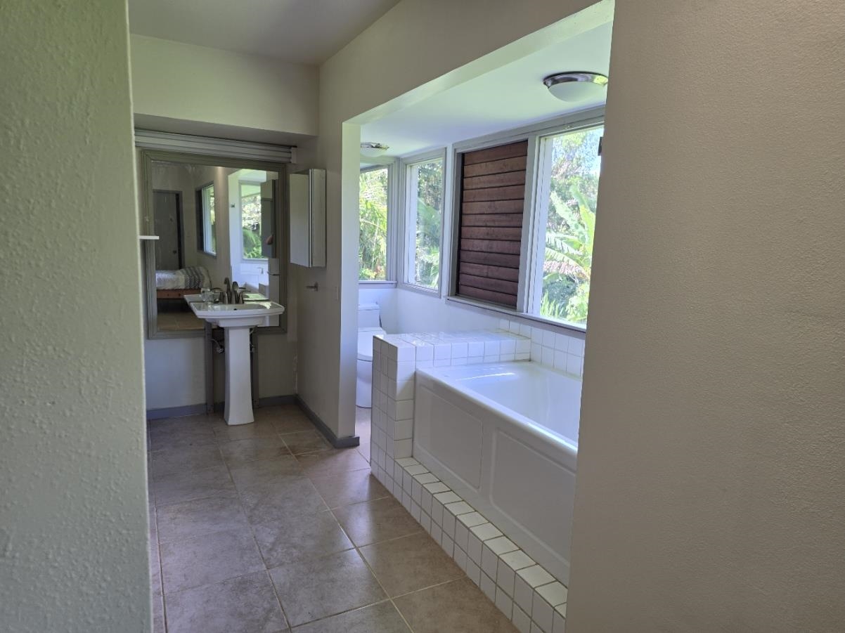1063  Kauhikoa Rd , Haiku home - photo 15 of 17
