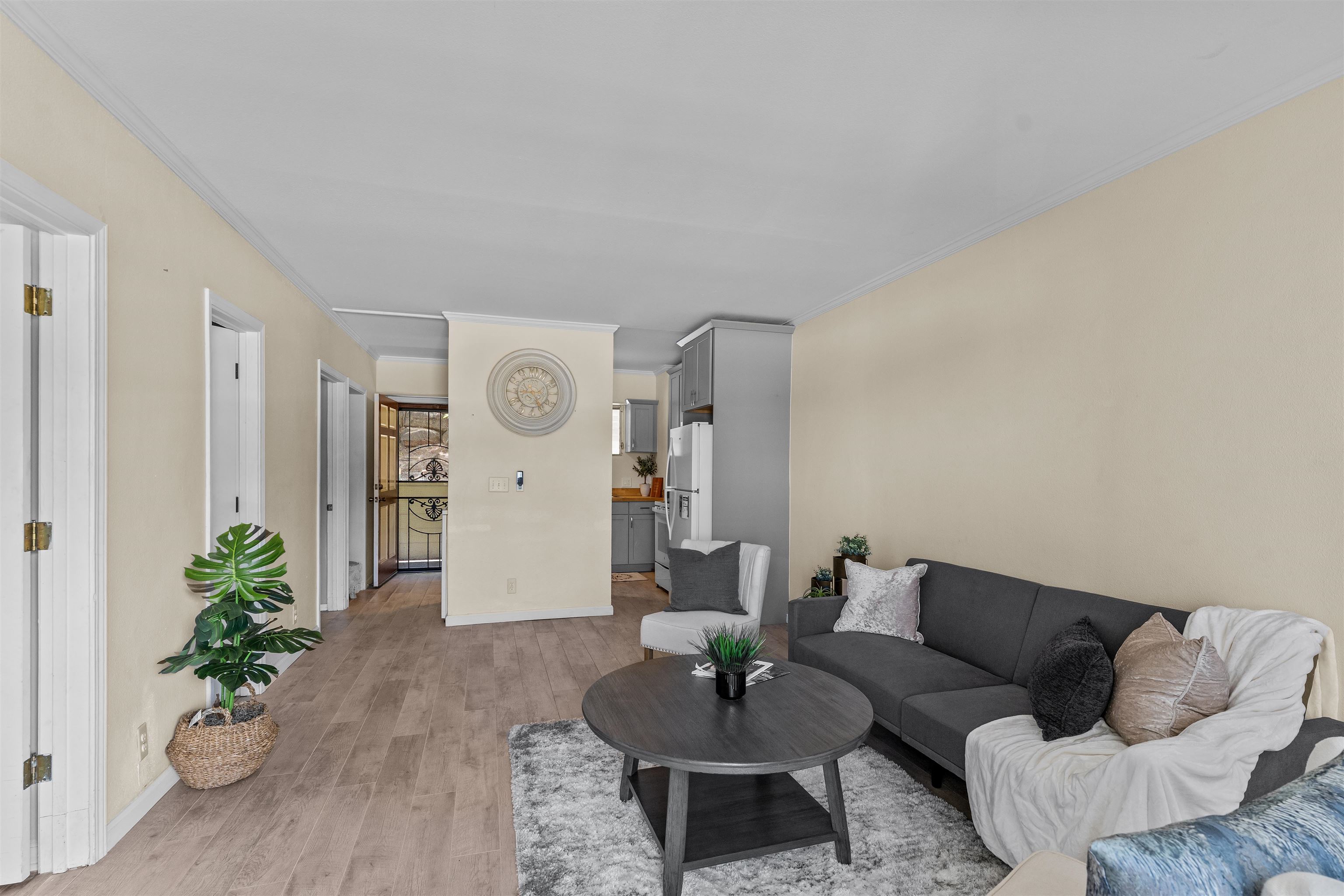 Puuone Towers and Plaza condo # 203, Wailuku, Hawaii - photo 2 of 22