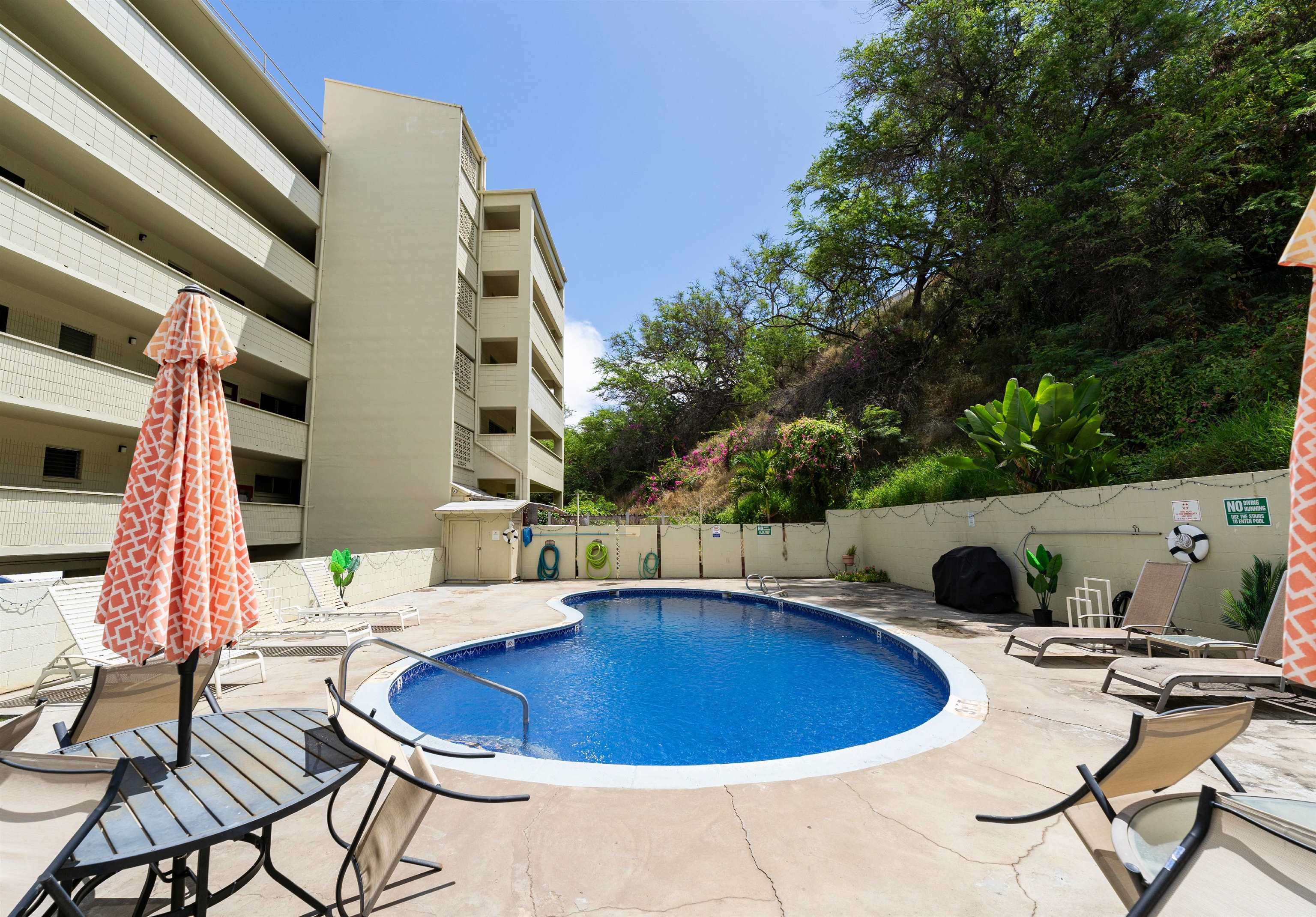 Puuone Towers and Plaza condo # 203, Wailuku, Hawaii - photo 19 of 22