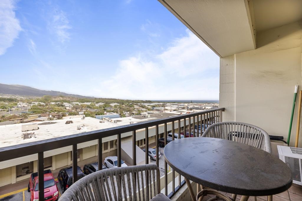 Puuone Towers and Plaza condo # 308, Wailuku, Hawaii - photo 2 of 37