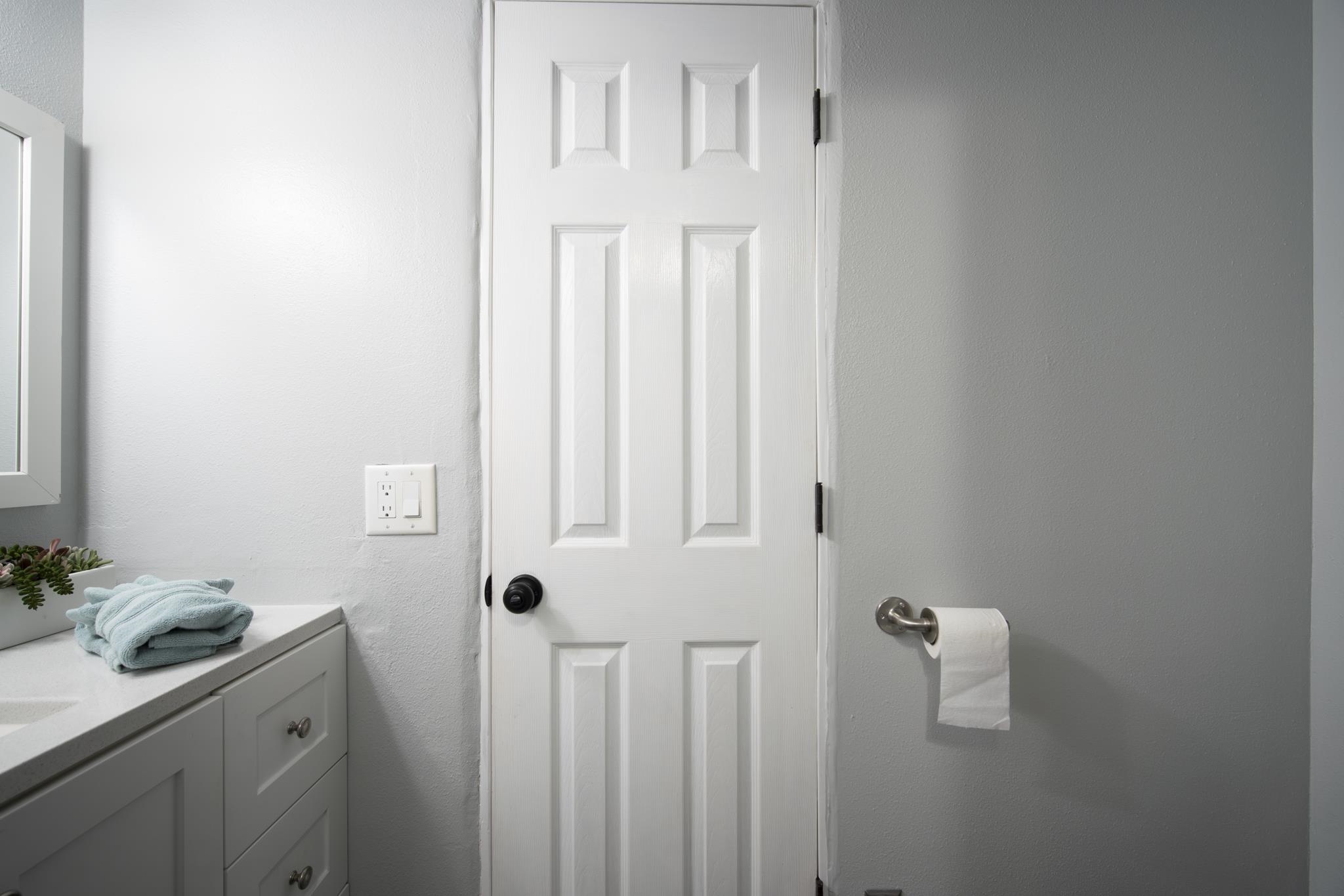 Puuone Towers and Plaza condo # 310, Wailuku, Hawaii - photo 32 of 46