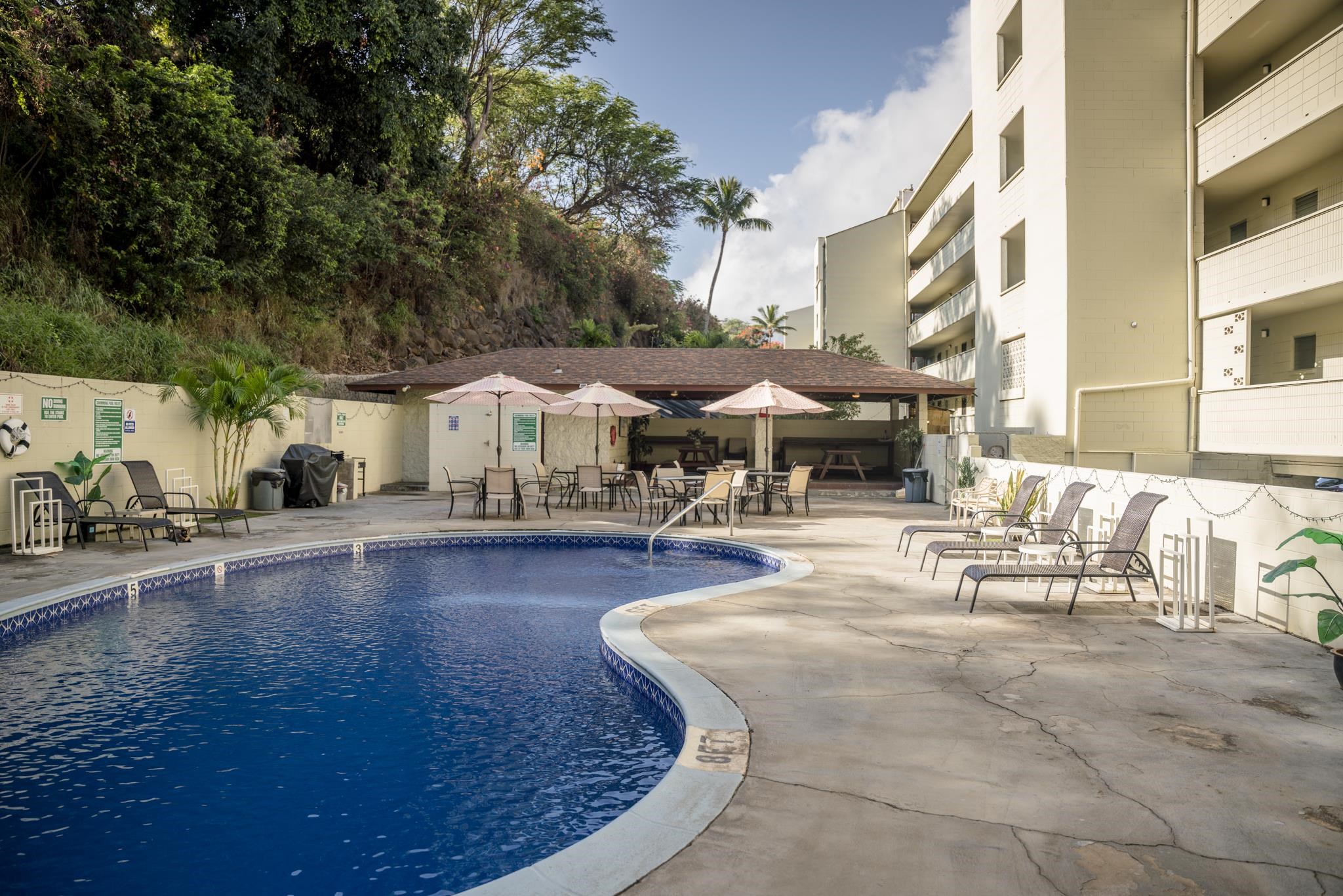 Puuone Towers and Plaza condo # 310, Wailuku, Hawaii - photo 40 of 46