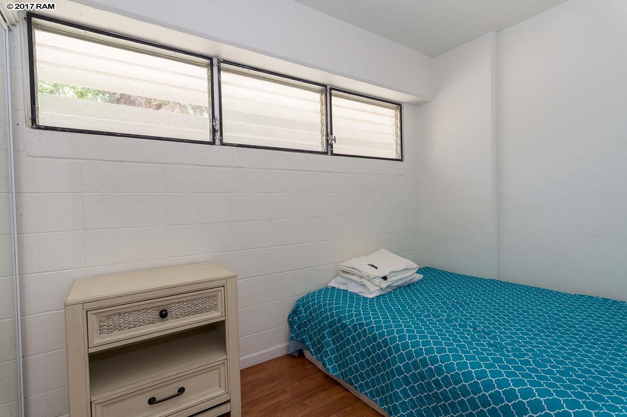 Puuone Towers and Plaza condo # 312, Wailuku, Hawaii - photo 19 of 28