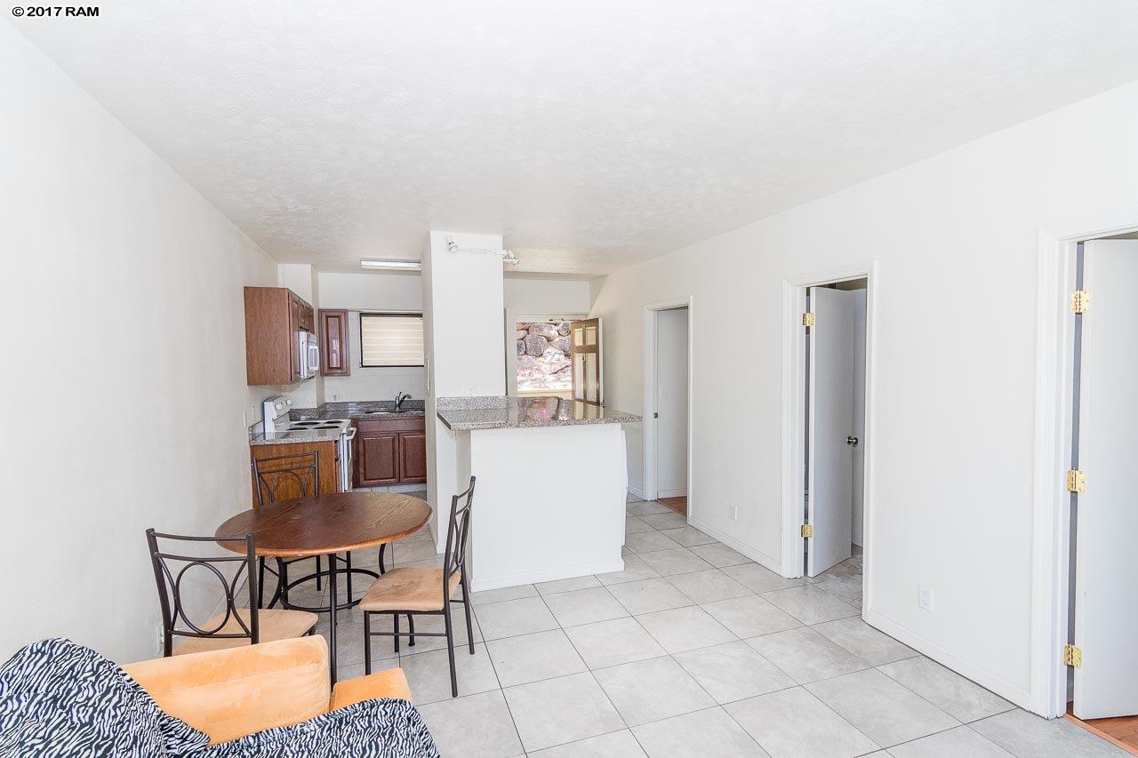 Puuone Towers and Plaza condo # 312, Wailuku, Hawaii - photo 10 of 28