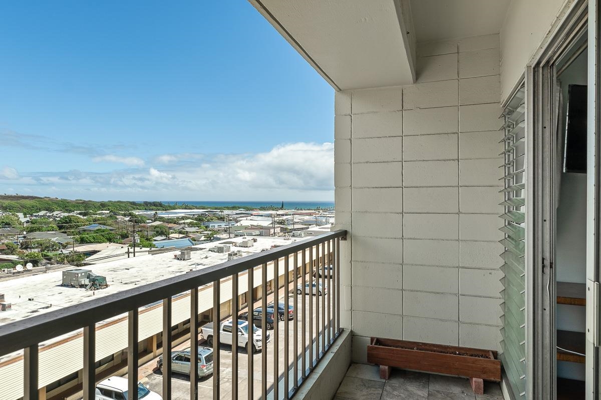 Puuone Towers and Plaza condo # 401, Wailuku, Hawaii - photo 25 of 25