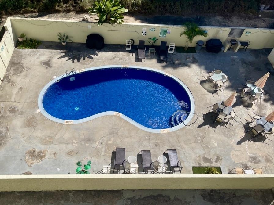 Puuone Towers and Plaza condo # 616, Wailuku, Hawaii - photo 4 of 25