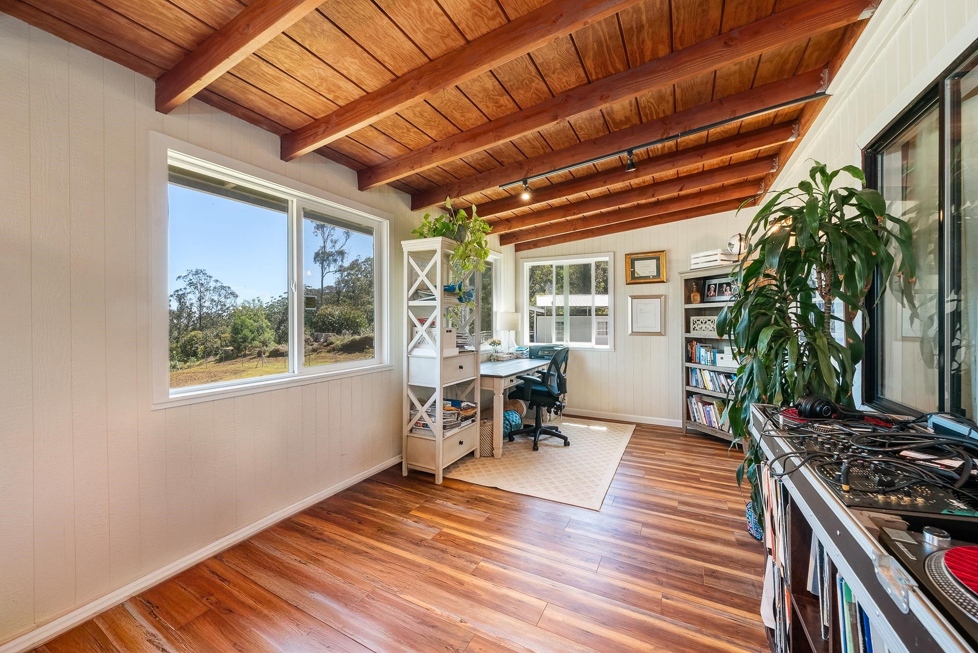 1065  Ehu Rd , Makawao/Olinda/Haliimaile home - photo 17 of 50