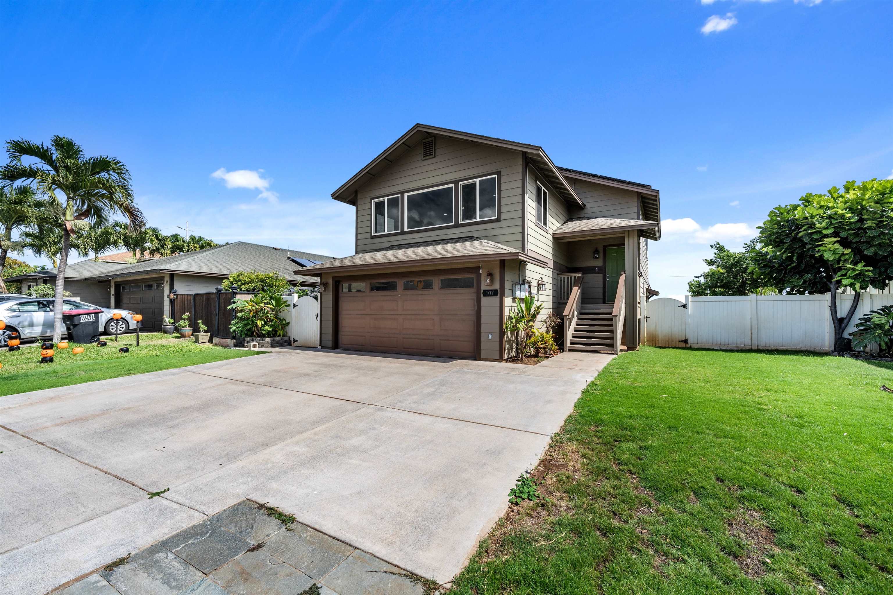 107  E Makaukau Loop , Wailuku home - photo 3 of 45