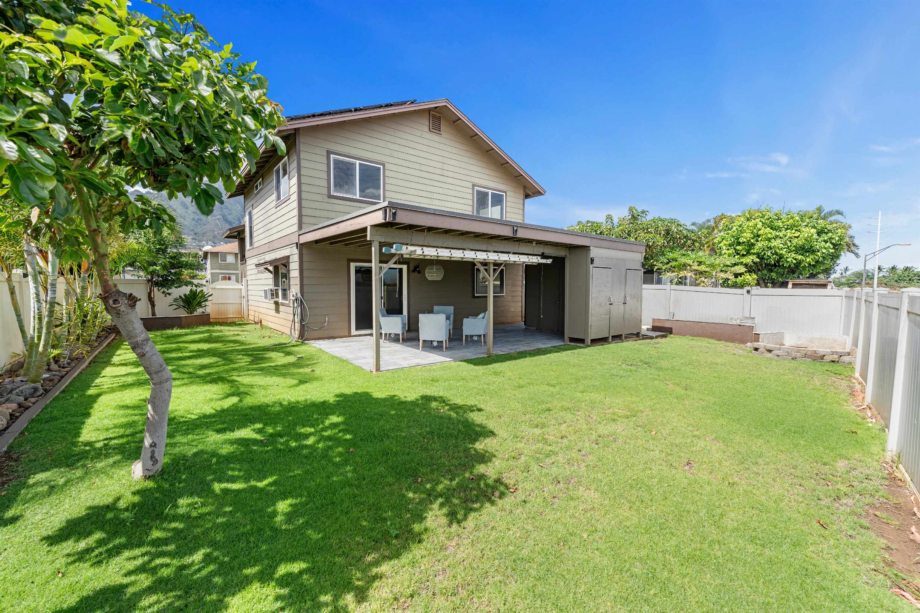 107  E Makaukau Loop , Wailuku home - photo 42 of 45