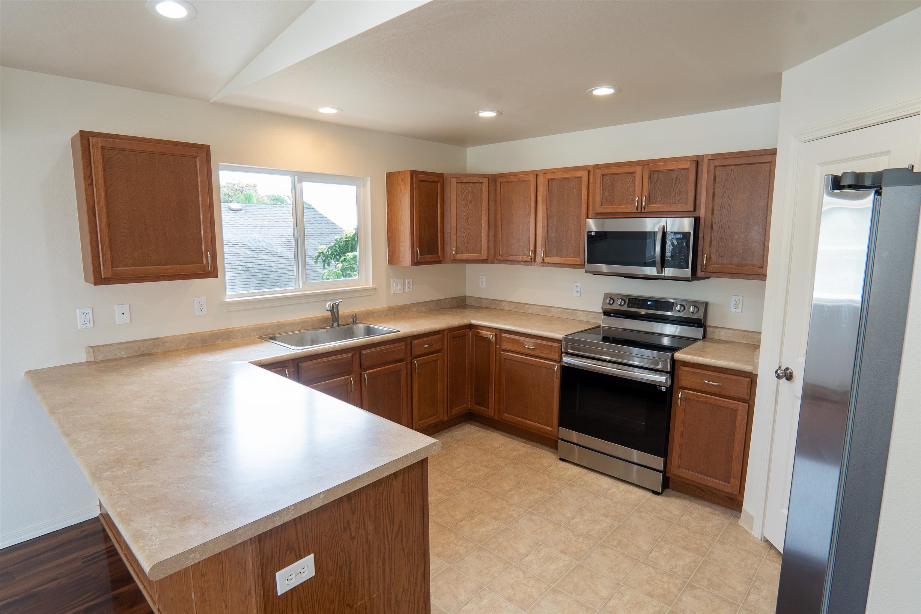 107  Makaukau Loop Waikapu Gardens, Wailuku home - photo 4 of 36