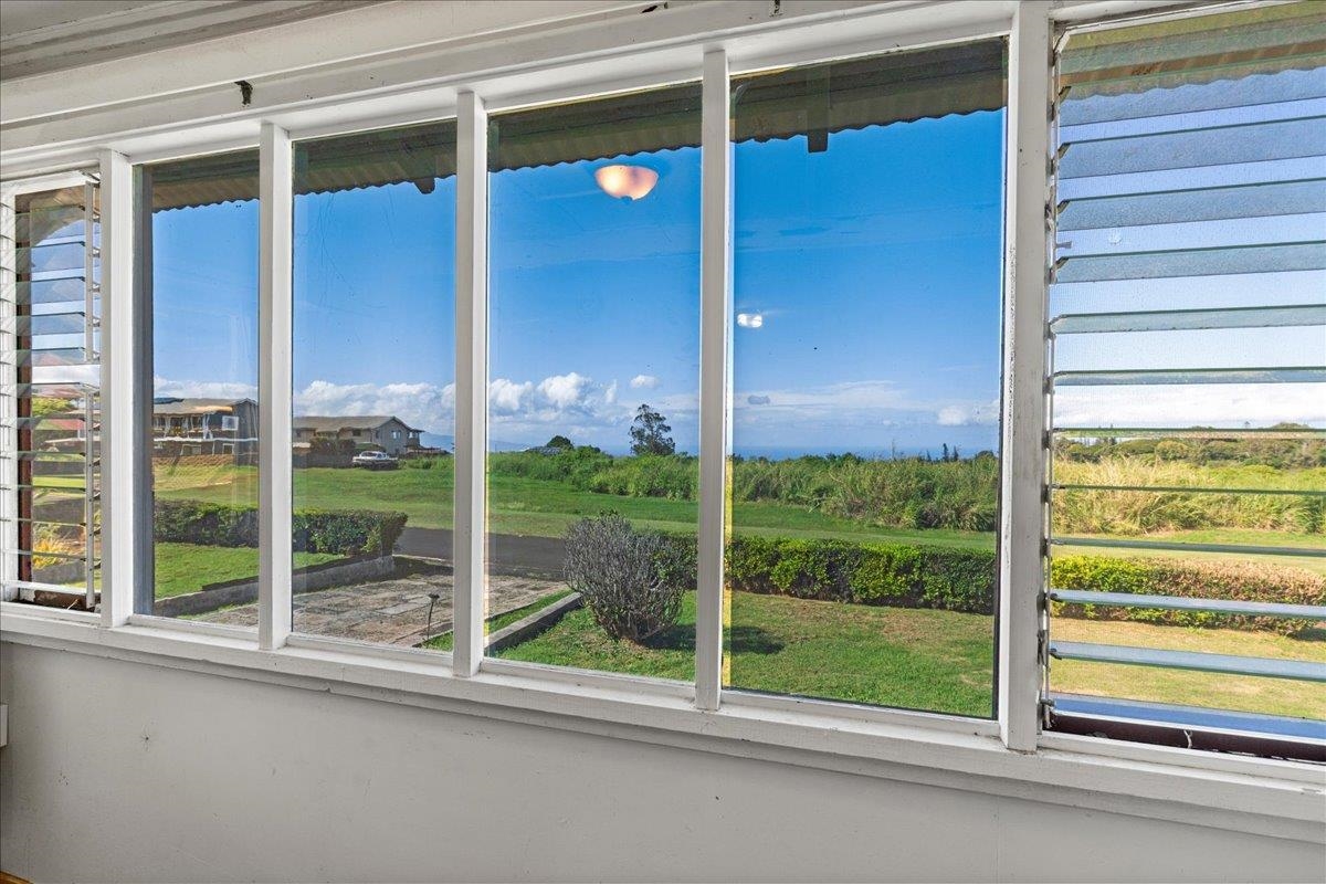 1072  Aala Pl , Makawao/Olinda/Haliimaile home - photo 12 of 34