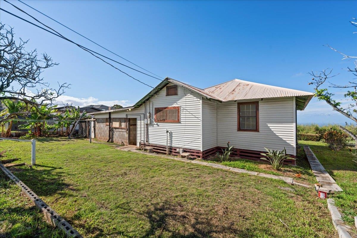 1072  Aala Pl , Makawao/Olinda/Haliimaile home - photo 34 of 34