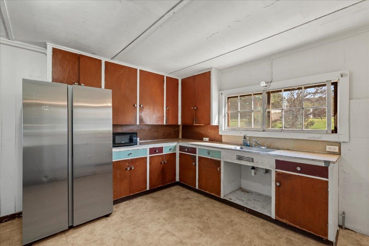 1072  Aala Pl , Makawao/Olinda/Haliimaile home - photo 16 of 37