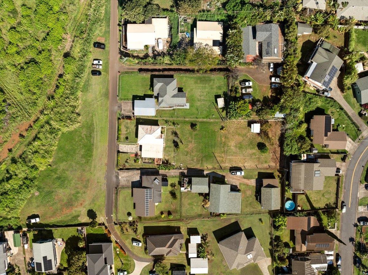 1072  Aala Pl , Makawao/Olinda/Haliimaile home - photo 3 of 37