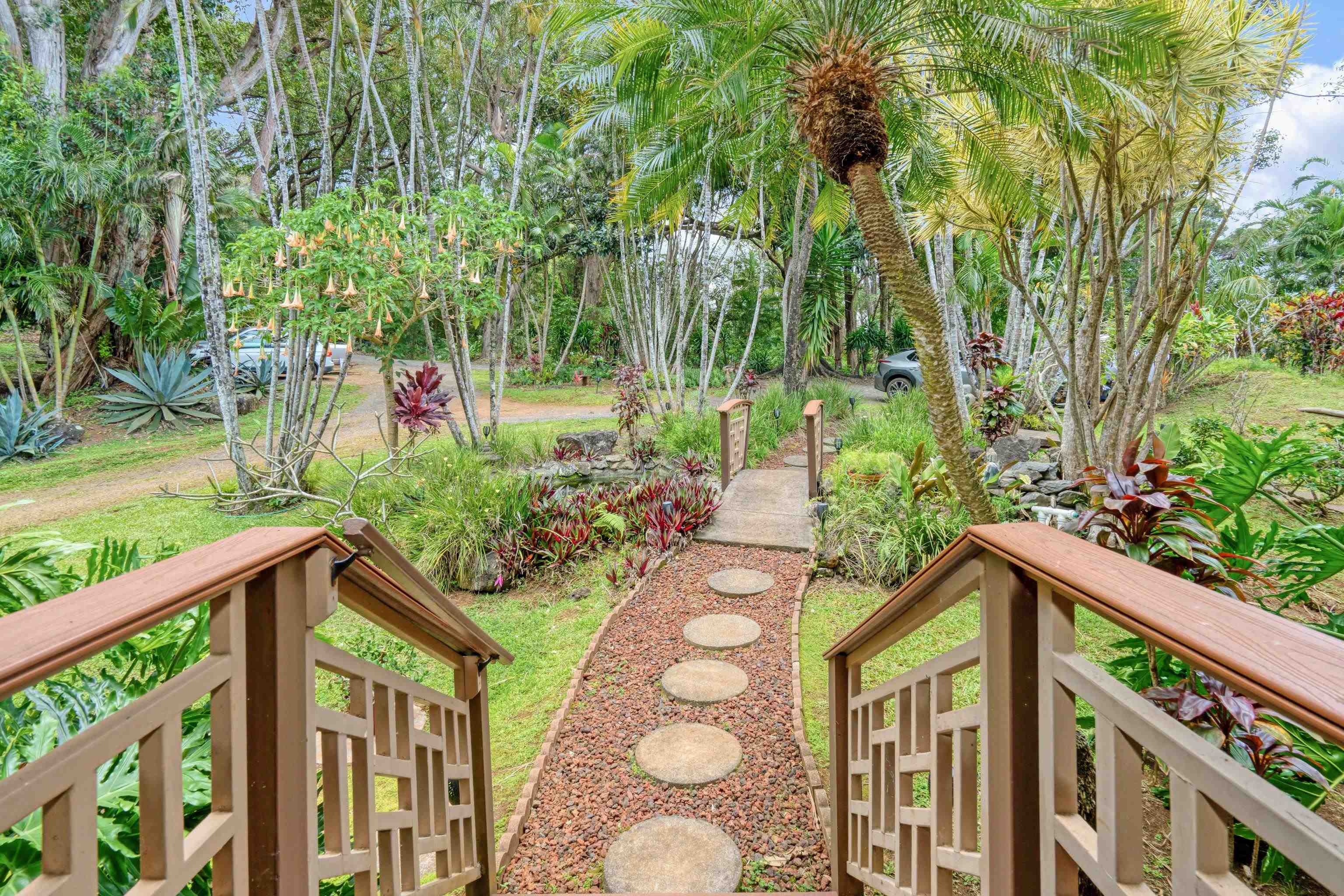 1073  Nanihoku Pl , Haiku home - photo 21 of 50