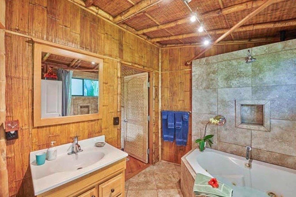 1073  Nanihoku Pl , Haiku home - photo 46 of 50