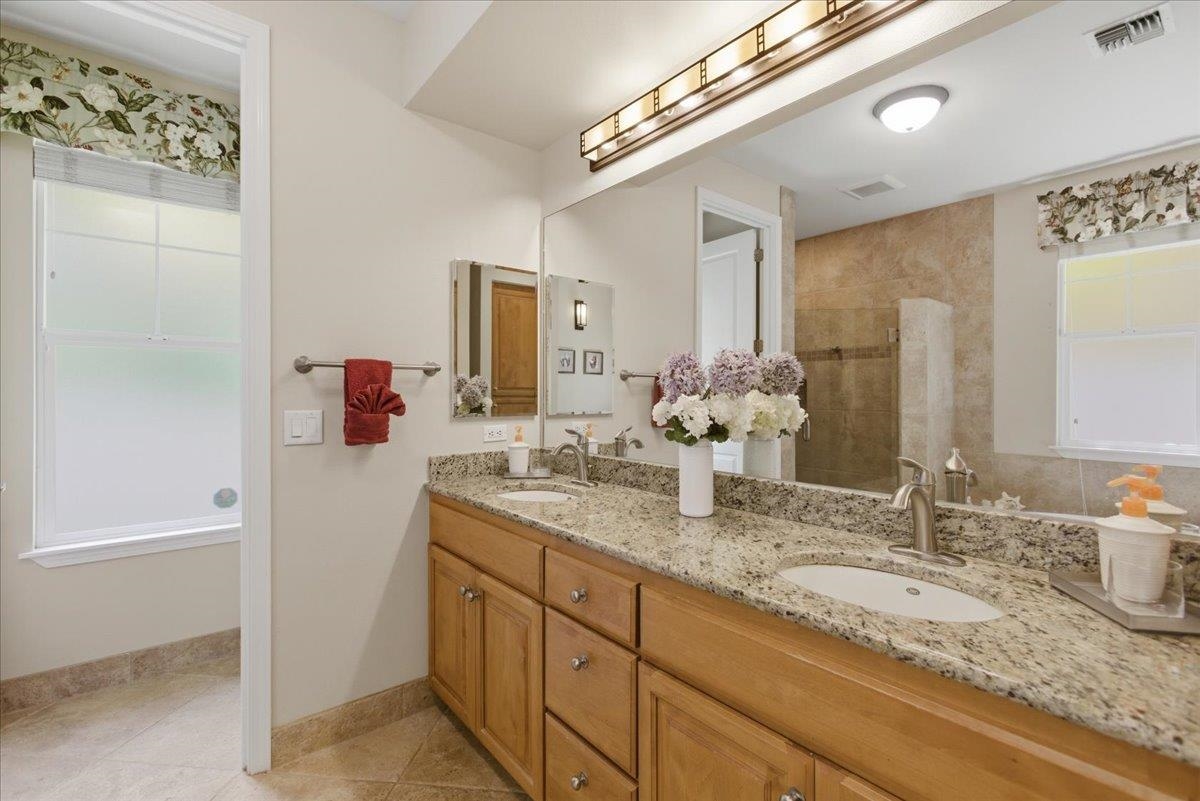 108  Ahekolo St Kilohana Ridge, Kihei home - photo 16 of 40