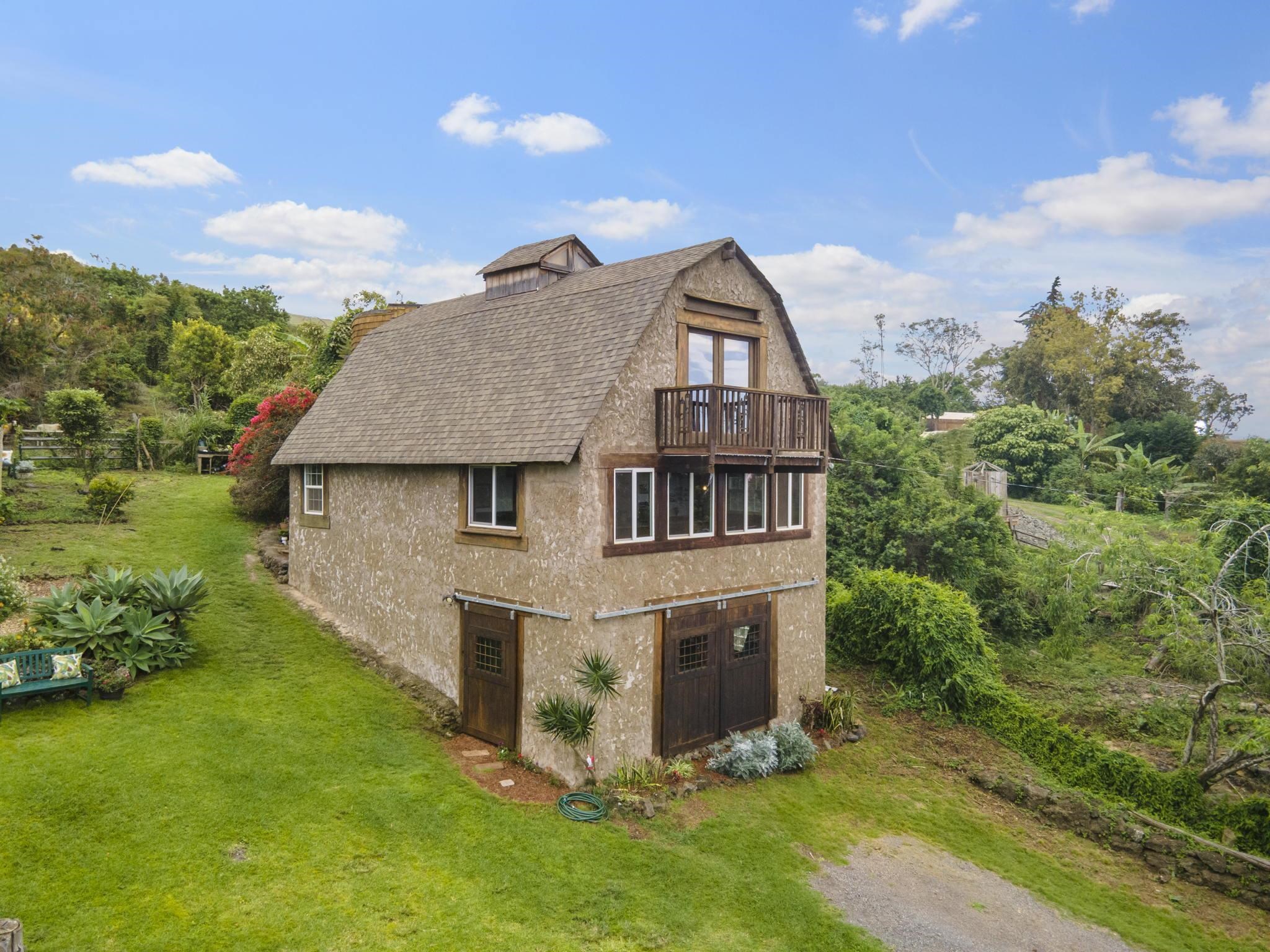 10855 Kula Hwy B, Kula, Hi 96790 Keokea