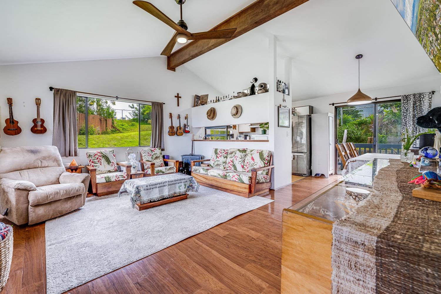 1088  Mamalu Pl , Makawao/Olinda/Haliimaile home - photo 2 of 50