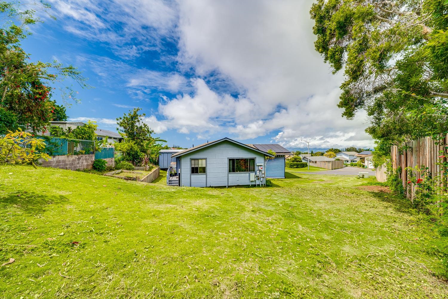 1088  Mamalu Pl , Makawao/Olinda/Haliimaile home - photo 4 of 50