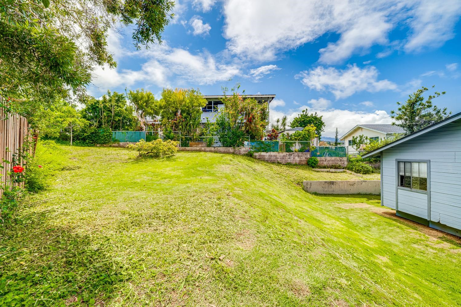 1088  Mamalu Pl , Makawao/Olinda/Haliimaile home - photo 39 of 50