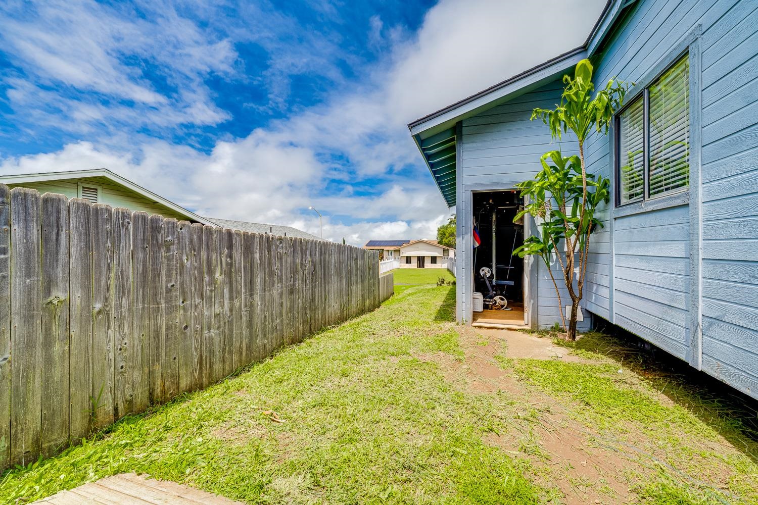 1088  Mamalu Pl , Makawao/Olinda/Haliimaile home - photo 42 of 50